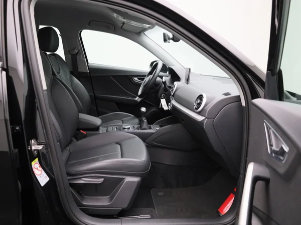 Audi Q2 (2022) — foto 28 van 38