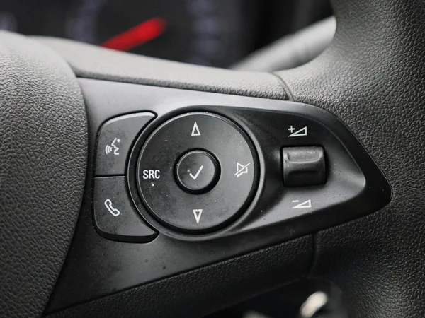 Opel Combo (2022) — foto 22 van 39