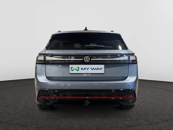 VOLKSWAGEN ID.7 Tourer (2026) — foto 18 van 23