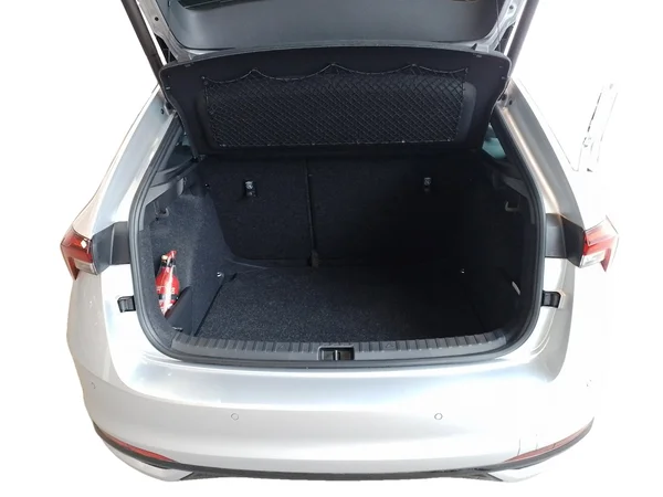 SKODA Scala (2025) — foto 2 van 16