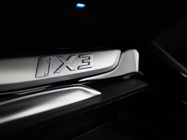 BMW iX3 (2023) — foto 22 van 55