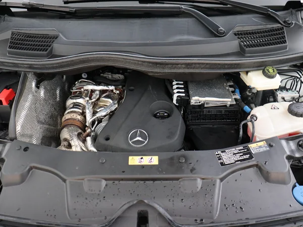 MERCEDES V 250 (2022) — foto 6 van 26