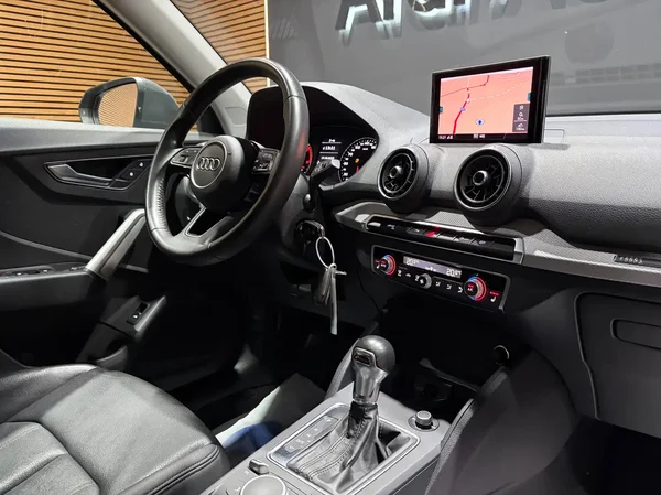 Audi Q2 (2020) — foto 8 van 24