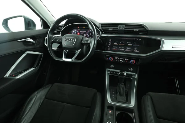 Audi Q3 (2020) — foto 4 van 16