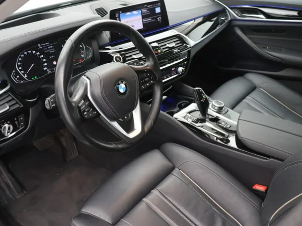 BMW 5 Reeks (2020) — foto 2 van 28