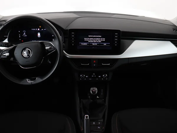 SKODA Scala (2023) — foto 27 van 27