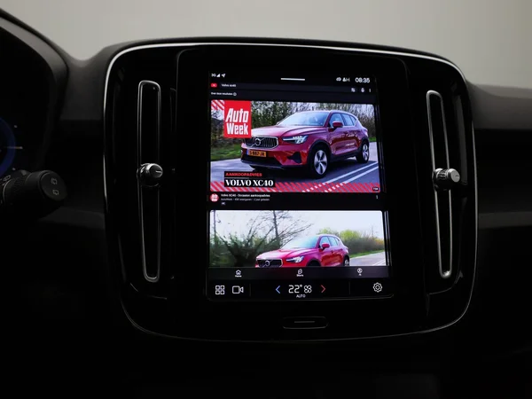 Volvo XC40 (2023) — foto 19 van 41