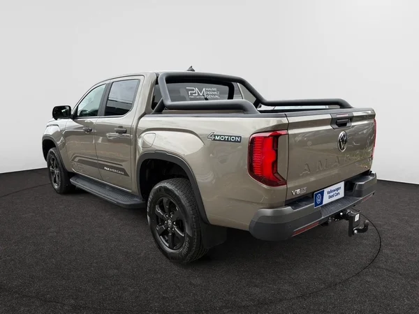 VOLKSWAGEN Amarok Double Cab Dsl (2025) — foto 2 van 8
