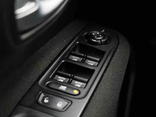 Jeep Renegade (2020) — foto 19 van 39