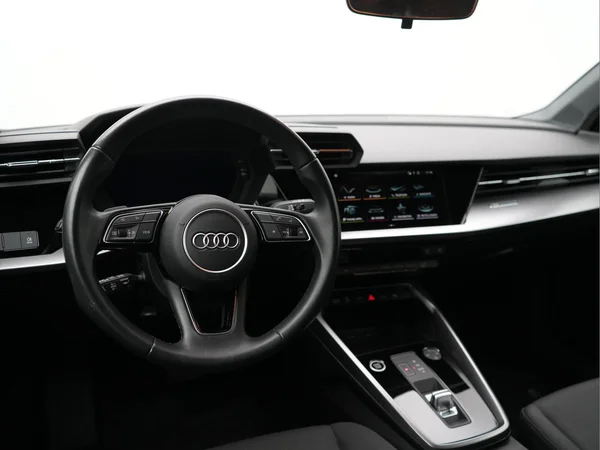 AUDI A3 Sportback PHEV (2024) — foto 5 van 30