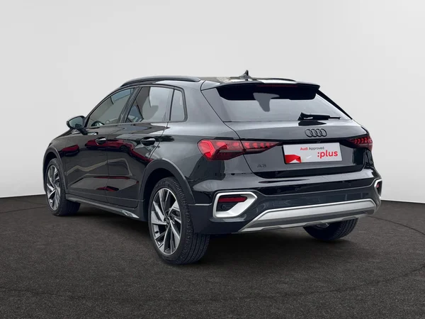 AUDI A3 Allstreet (2024) — foto 12 van 19