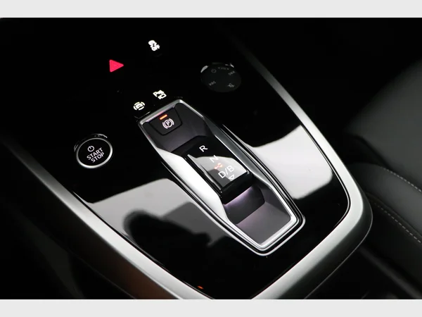 AUDI Q4 e-tron (2025) — foto 5 van 28