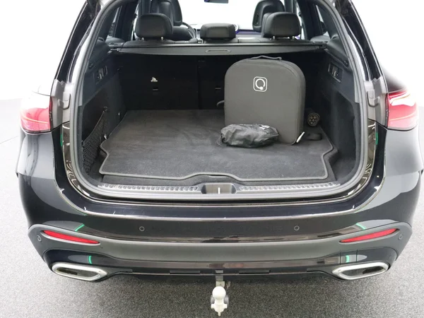 Mercedes-Benz GLC (2024) — foto 24 van 36