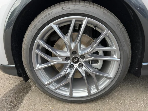 AUDI Q4 Sportback e-tron (2026) — foto 16 van 24