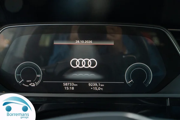 Audi e-tron (2022) — foto 18 van 33