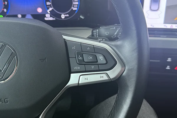 Volkswagen Golf VIII (2024) — foto 7 van 18
