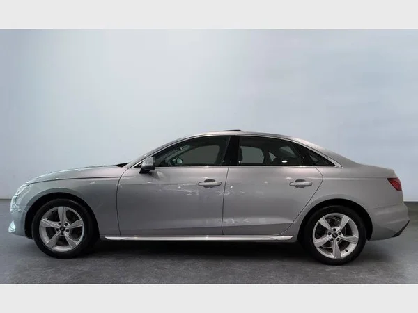 Audi A4 (2022) — foto 20 van 26
