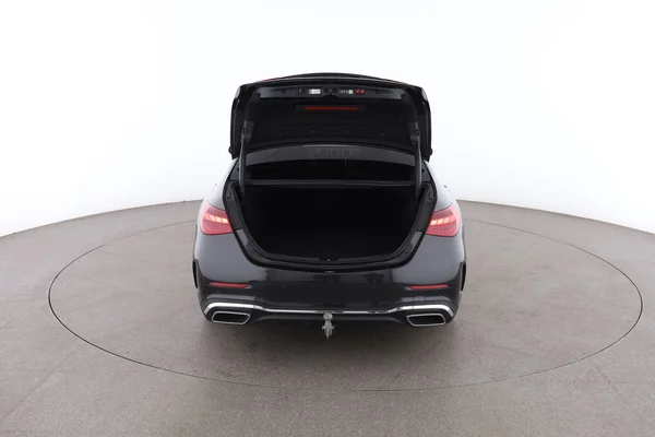 Mercedes-Benz C-Klasse (2024) — foto 9 van 18