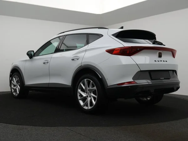 CUPRA Formentor (2024) — foto 32 van 33