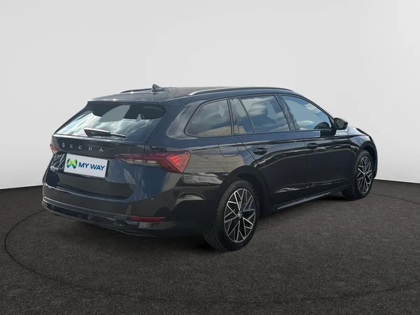 SKODA Octavia Combi Dsl (2023) — foto 20 van 20