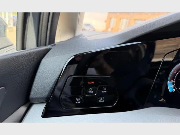 Volkswagen Golf VIII (2026) — foto 10 van 33