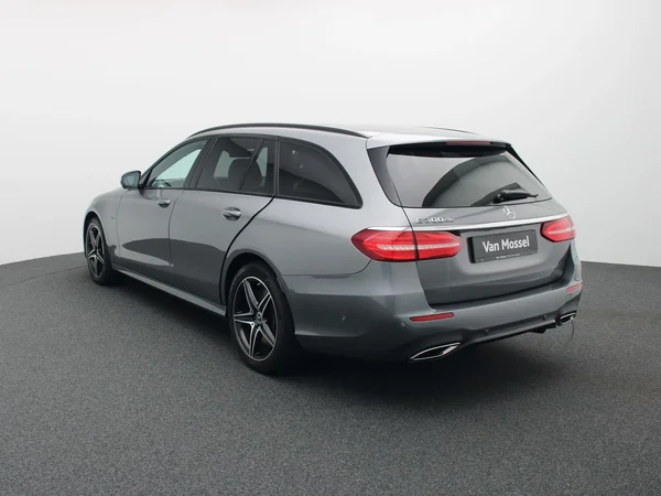 Mercedes-Benz E-Klasse (2020) — foto 12 van 32