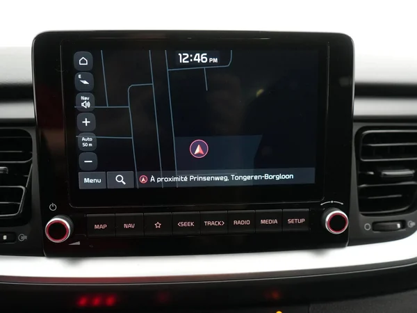 Kia Stonic (2025) — foto 6 van 20