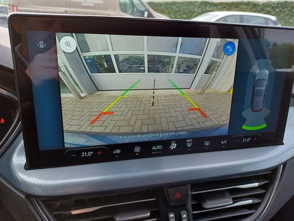 Ford Focus (2024) — foto 6 van 20