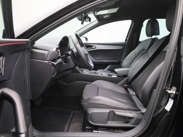 CUPRA Leon Sportstourer (2023) — foto 5 van 40