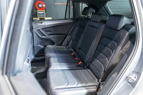 Volkswagen Tiguan (2020) — foto 25 van 43