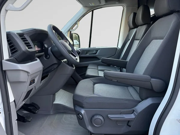 VOLKSWAGEN Crafter 35 Fou Mwb Dsl (2026) — foto 24 van 24