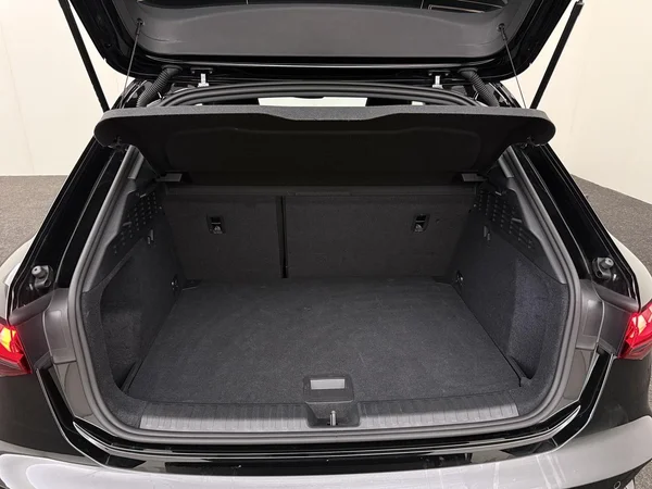 AUDI A3 Sportback (2025) — foto 4 van 18