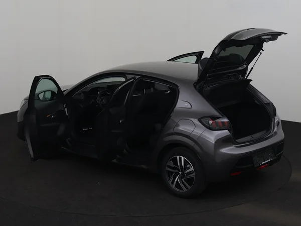 PEUGEOT 208 (2022) — foto 25 van 26