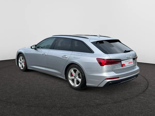 AUDI A6 Avant PHEV (2021) — foto 18 van 24