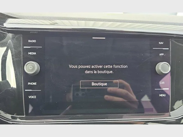 Volkswagen T-Cross (2023) — foto 10 van 28