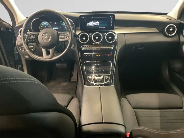 MERCEDES-BENZ C 180 (2020) — foto 11 van 21