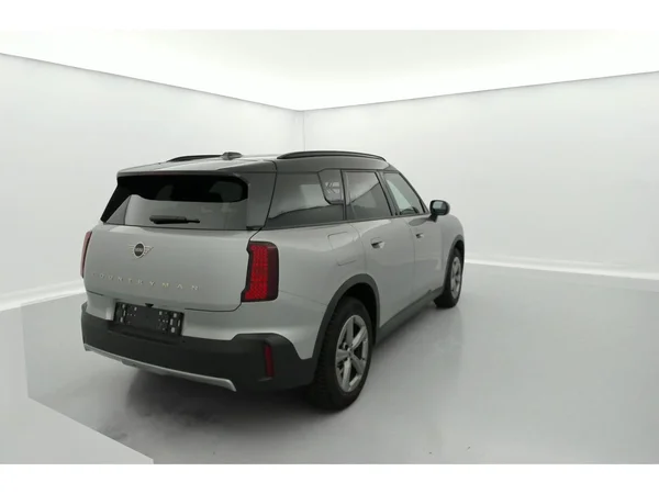 MINI Mini Countryman (U25) (2024) — foto 29 van 36