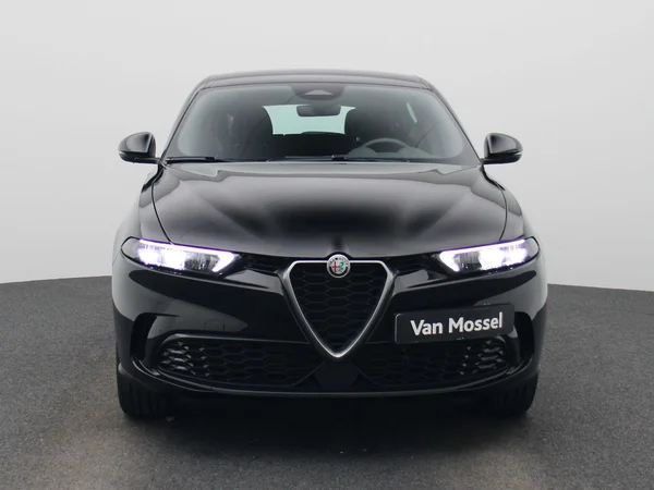 Alfa Romeo Tonale (2023) — foto 23 van 37