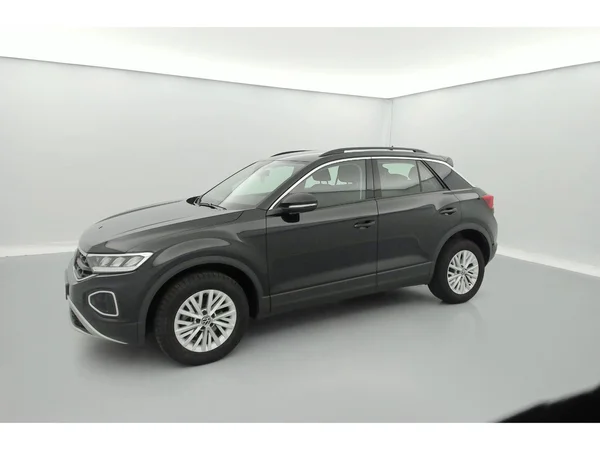 VOLKSWAGEN T-Roc (2024) — foto 10 van 36
