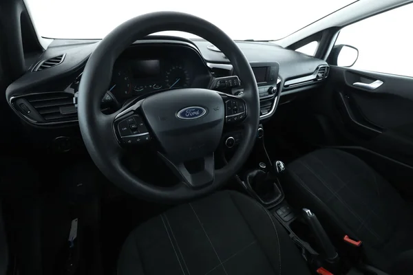 Ford Fiesta (2019) — foto 2 van 16