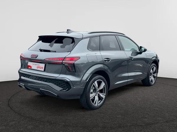 AUDI Q3 SUV (2025) — foto 8 van 24