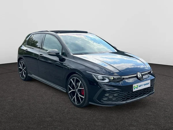VOLKSWAGEN Golf VIII GTD (2024) — foto 22 van 24