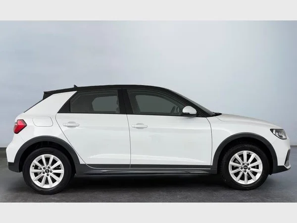 Audi A1 allstreet (2023) — foto 20 van 26