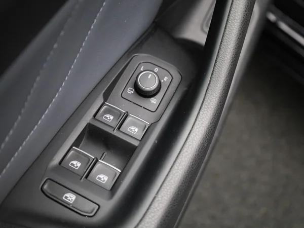 Volkswagen Arteon (2022) — foto 31 van 49