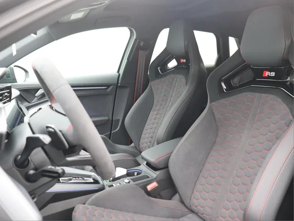 AUDI RS3 Sportback (2026) — foto 3 van 15