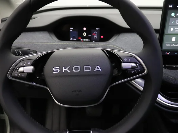SKODA Elroq (2025) — foto 13 van 18