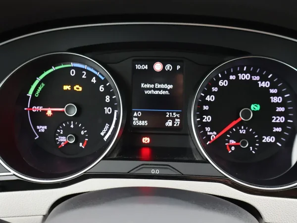 Volkswagen Passat (2023) — foto 4 van 29