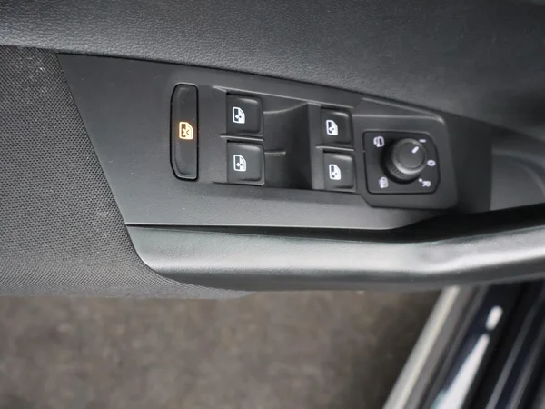 VOLKSWAGEN Taigo (2022) — foto 13 van 25
