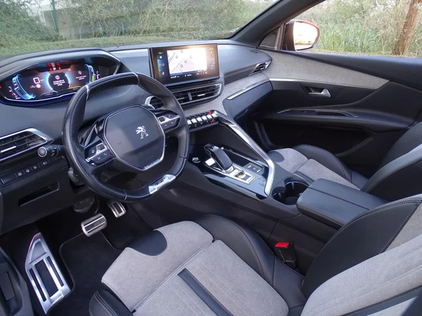 Peugeot 3008 (2021) — foto 6 van 30