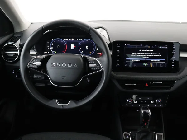 SKODA Fabia (2025) — foto 16 van 18